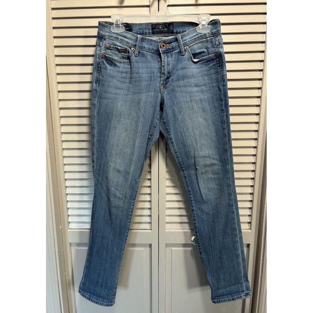 Lucky Brand Slim Sweet & Straight Jeans Size 2/26 Mid Rise 8" Light Wash‎